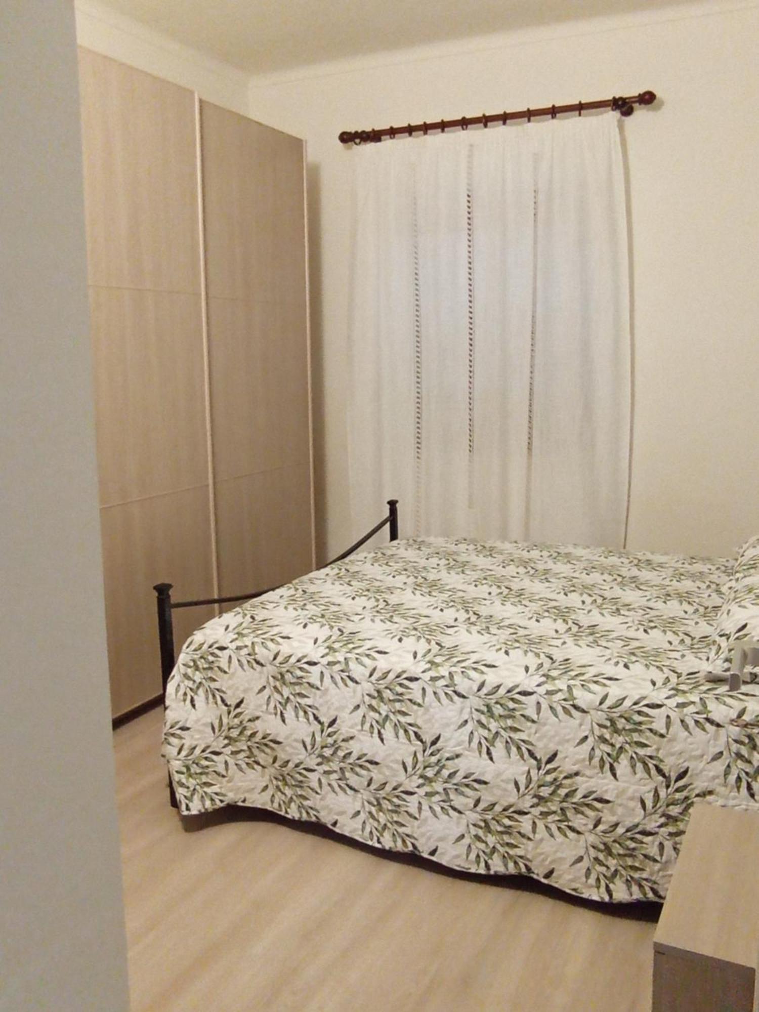 La Casa Di Abe - Cuneo Bagian luar foto